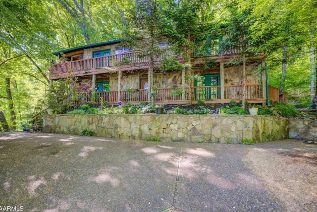 Moonshine Manor-Pets Ok-W/D-Pool Table-Arcade-Hot Tub Villa Gatlinburg Luaran gambar